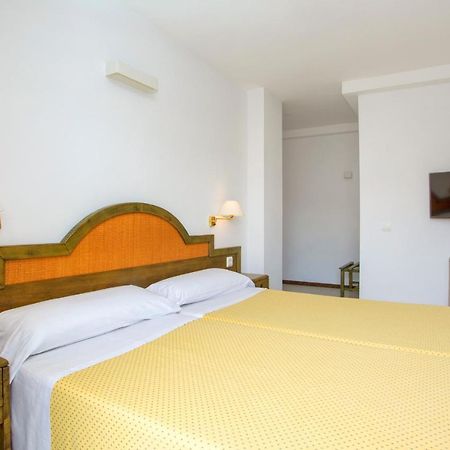 Apartamentos Bon Lloc Santa Eulària des Riu Εξωτερικό φωτογραφία