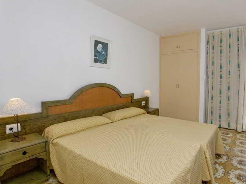Apartamentos Bon Lloc Santa Eulària des Riu Εξωτερικό φωτογραφία