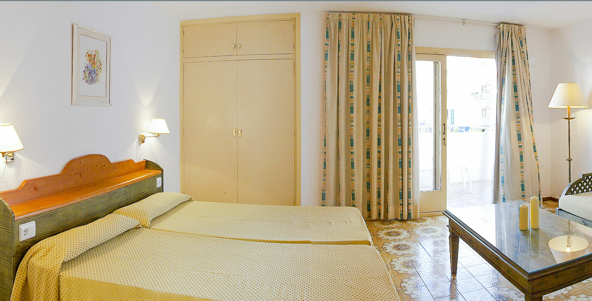 Apartamentos Bon Lloc Santa Eulària des Riu Εξωτερικό φωτογραφία
