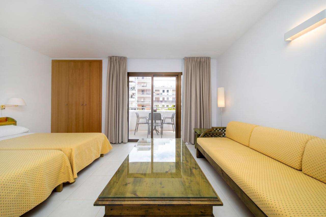 Apartamentos Bon Lloc Santa Eulària des Riu Εξωτερικό φωτογραφία